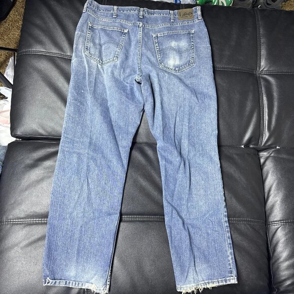 Lee Men's Straight Leg Jeans Blue Denim Light Wash Regular Fit 5-Pockets - Picture 2 of 16